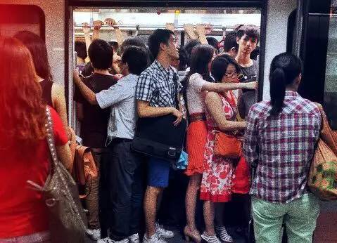 草房子的女孩儿,草房姑娘图片