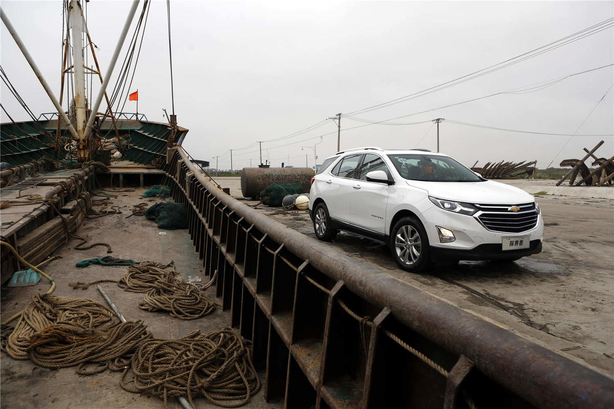 福特锐界和雪佛兰探界者试驾评测,雪佛兰探界者试驾视频1.5t胖哥