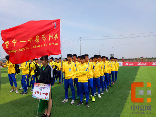 郑州十一中足球队合影,郑州11中足球全国排名