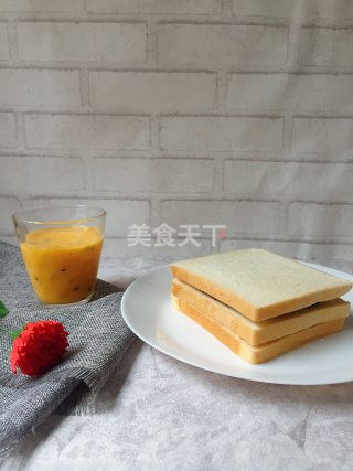 第四届烘焙大赛暨是爱吃节紫米奶酪包