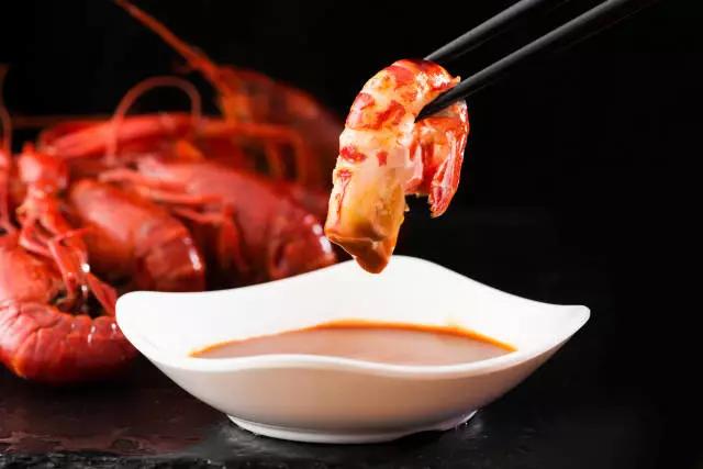 周黑鸭麻辣小龙虾,周黑鸭卖小龙虾吗