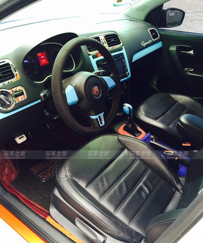 蓝色大众polo改装效果图 (大众polo外观改装案例)