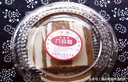 眼袋大的原因和去眼袋方法,眼袋重显老去眼袋的方法