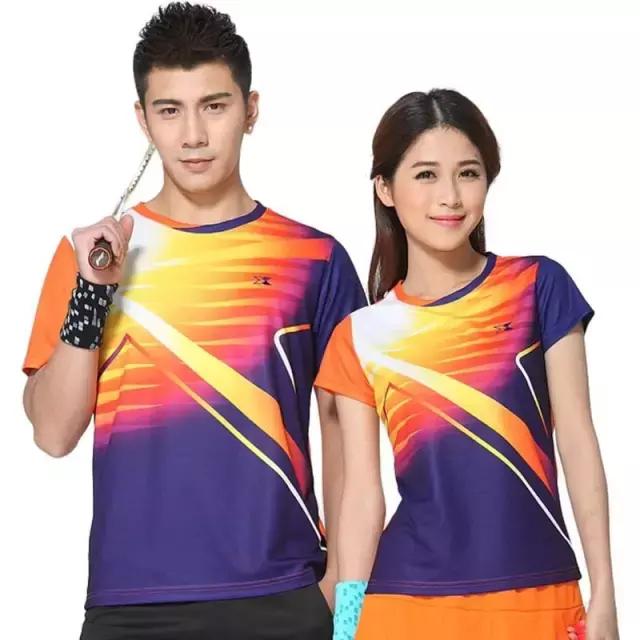 从羽毛球入门到摄影精通,从入门到进阶的羽毛球拍子