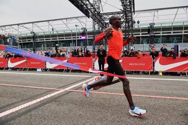 nikealphafly3proto马拉松,马拉松破2小时纪录片耐克