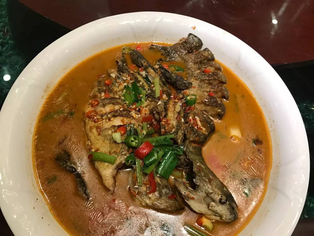 北石：江西上饶灵山告诉我，原来石头也可以一柱擎天！