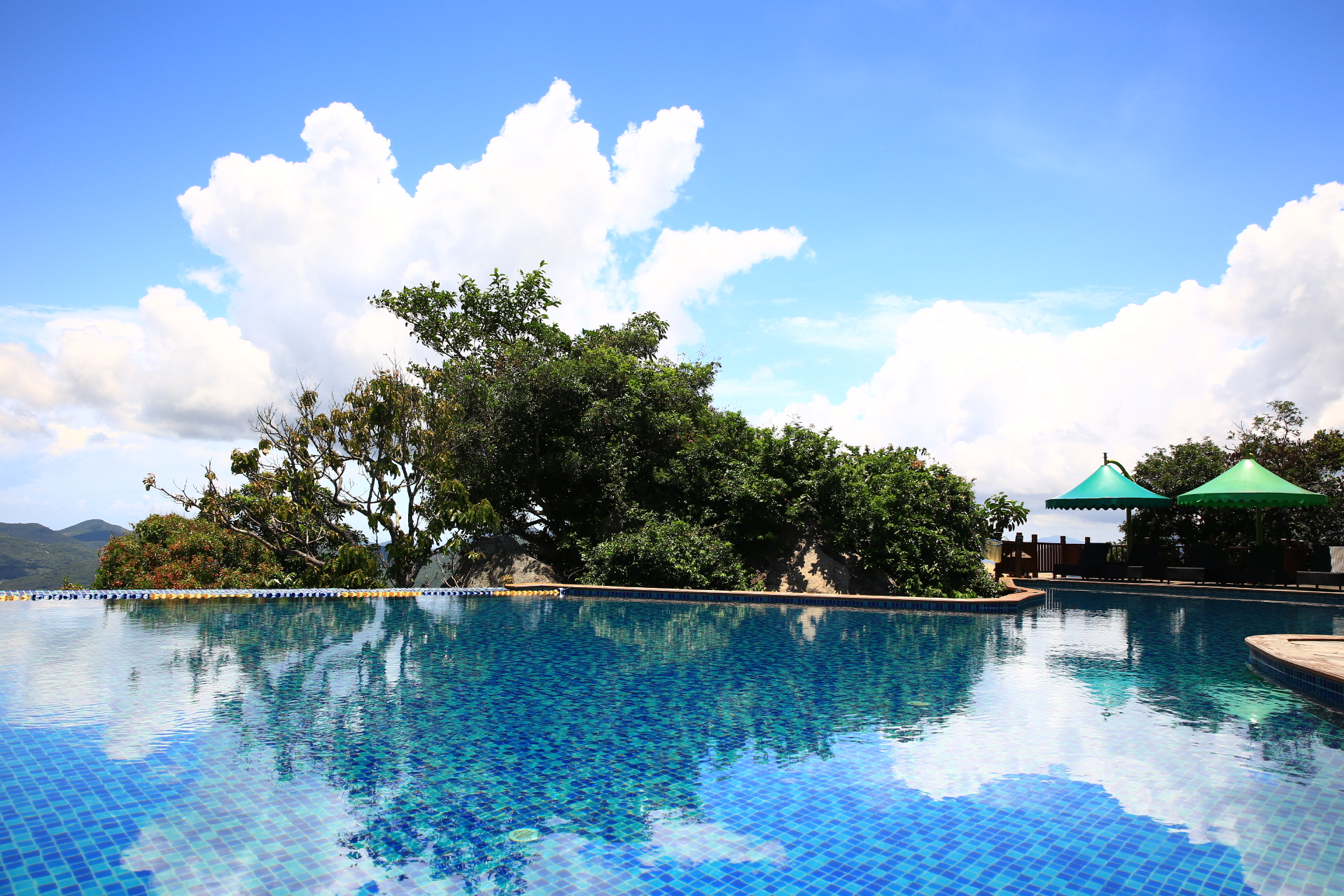 去三亚玩的旅游攻略,错峰去三亚