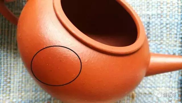 紫砂壶用了一段时间出现黑点,壶身有黑点的紫砂壶是真的吗