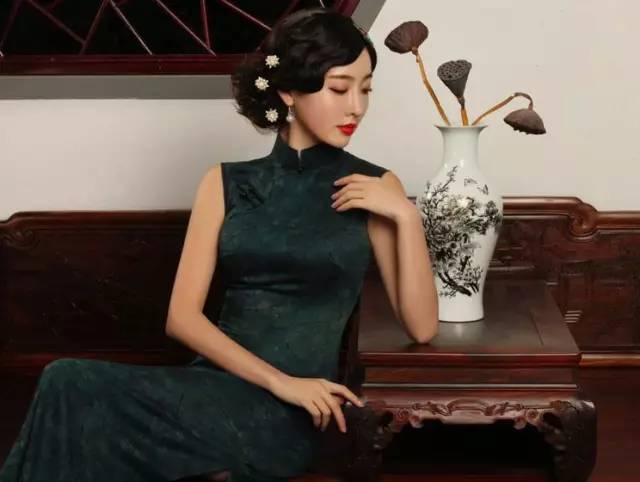 香云纱经典旗袍,关于香云纱旗袍