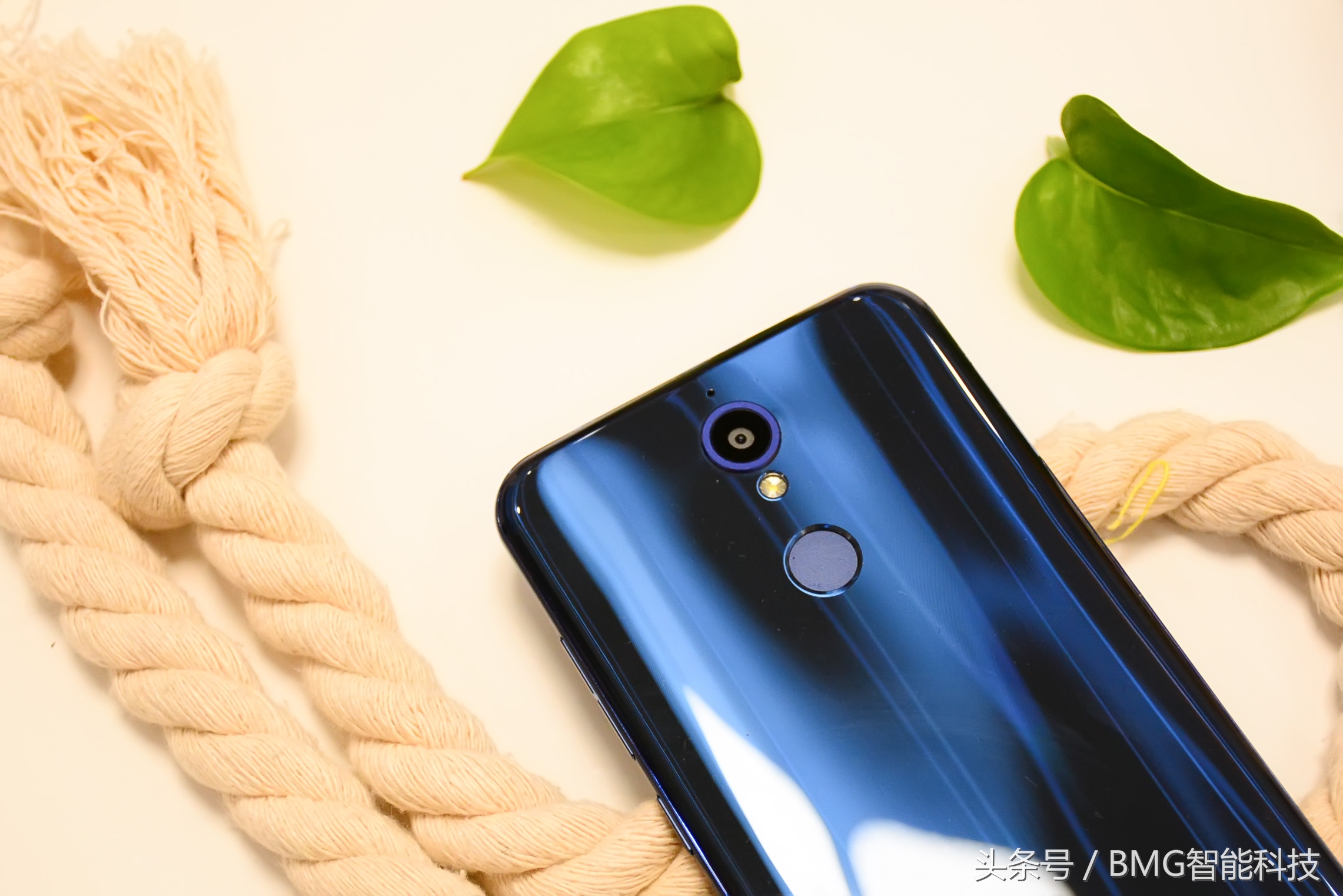 ivviK5裸眼3D手机深度评测:岂止裸眼3D?别的也不赖