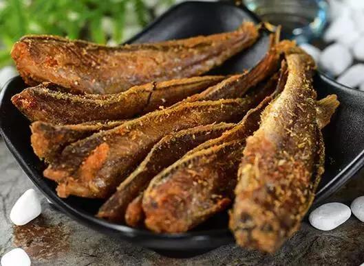 我们不能打败五月病，但我们的零食可以！