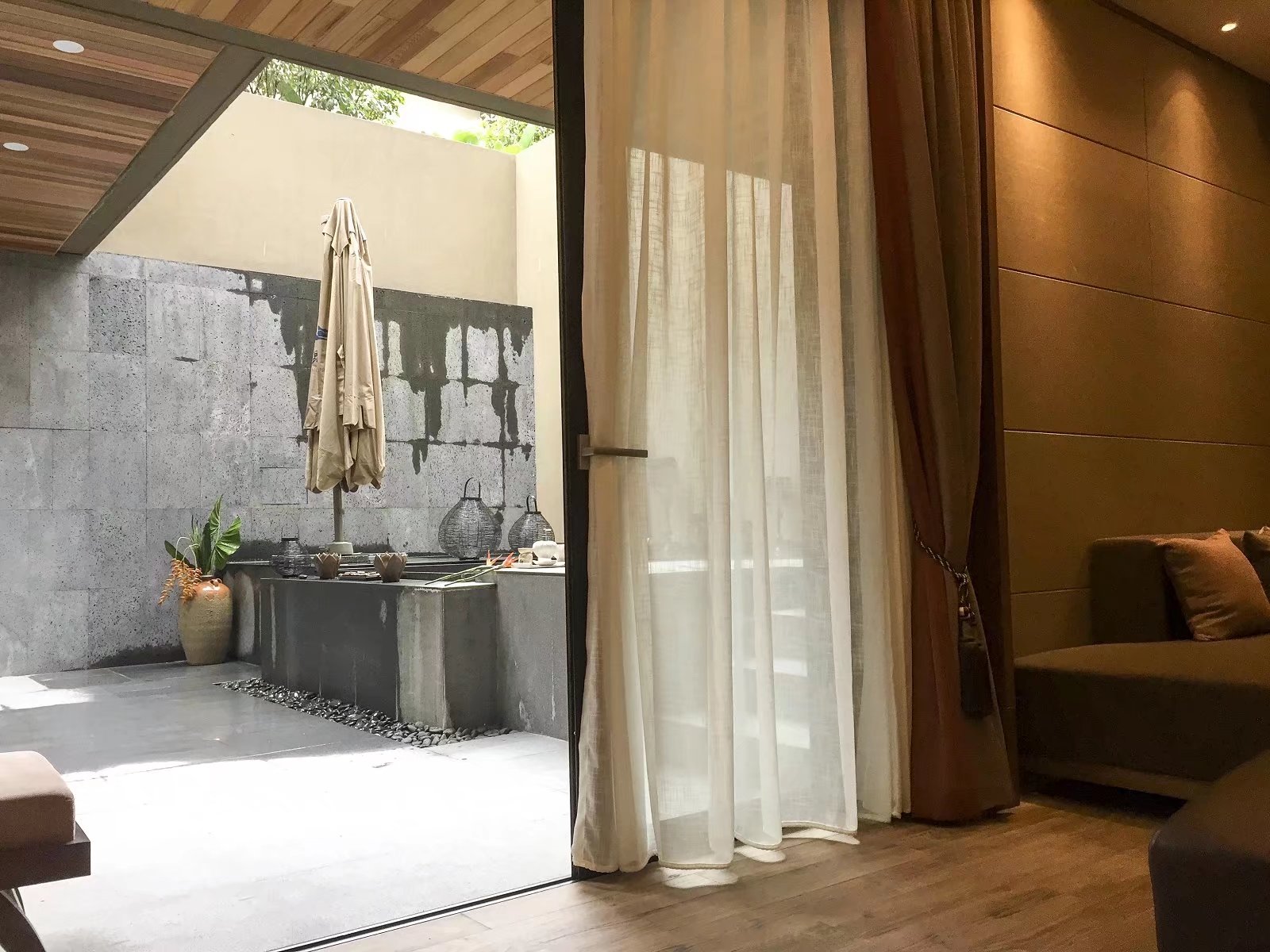 这样的休闲度假方式也很不错