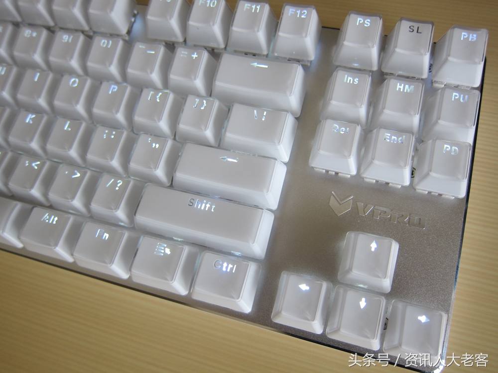 雷柏机械键盘v500冰晶版,雷柏v500s冰晶版怎么样