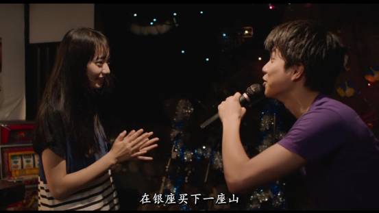 这位天真很邪的少女，逼我重回中学时代