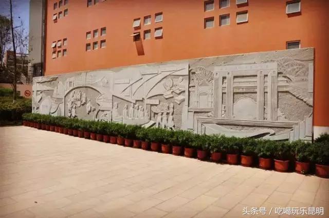 再见了龙狮城,再见了八年级