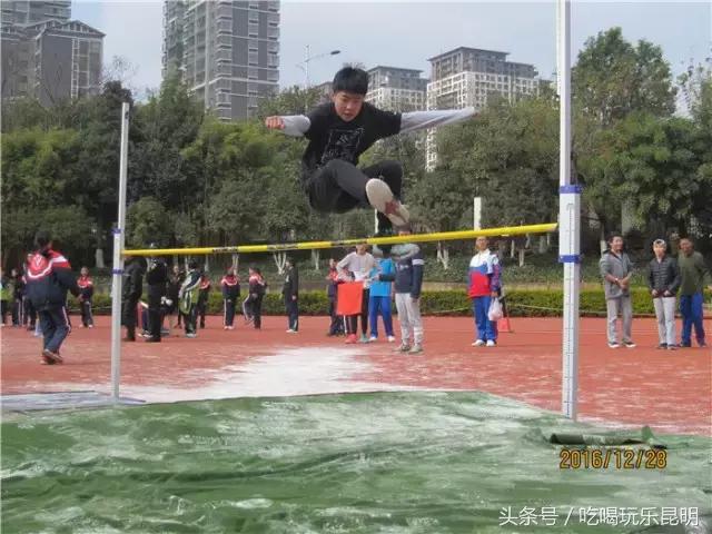 昆八中介绍,再见八中