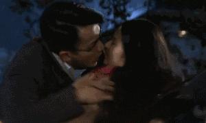 现在就只有“霸道总裁要上我”才能满足老夫抖M的少女心啦！