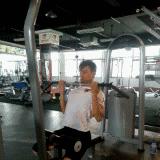 健身房器械使用教程女生,健身房器械练胸使用大全讲解