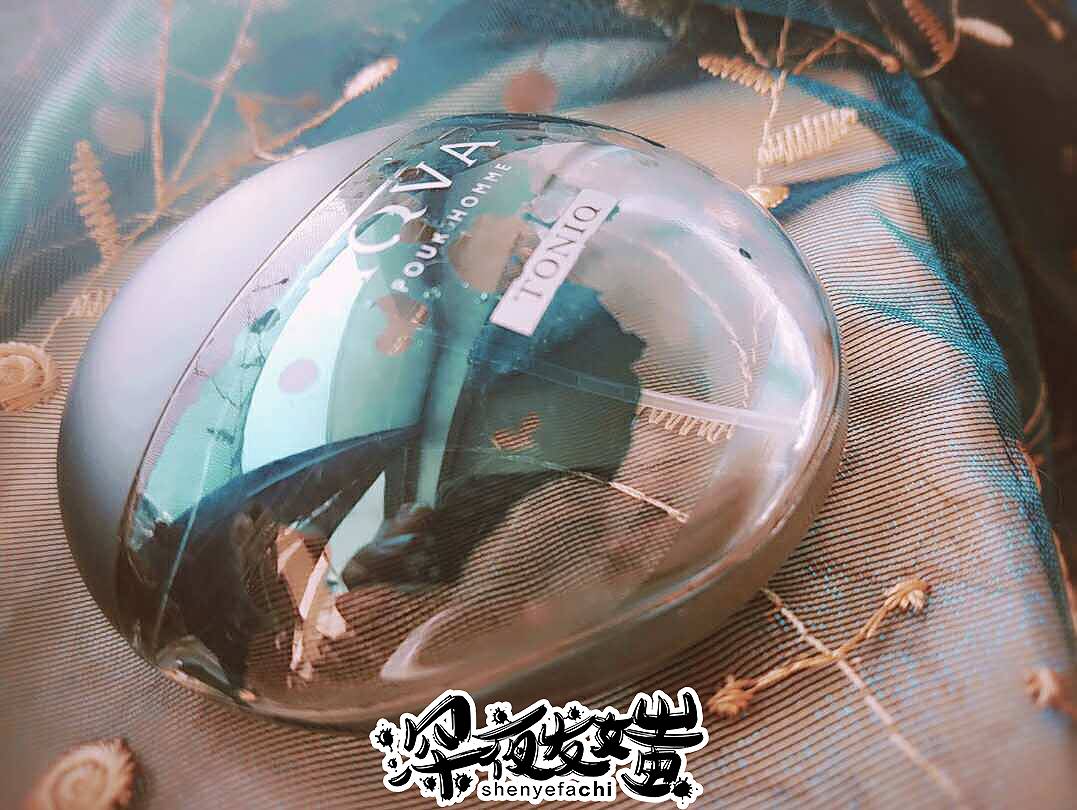 为什么买的香水味道一样的,大家买香水都是买大牌吗