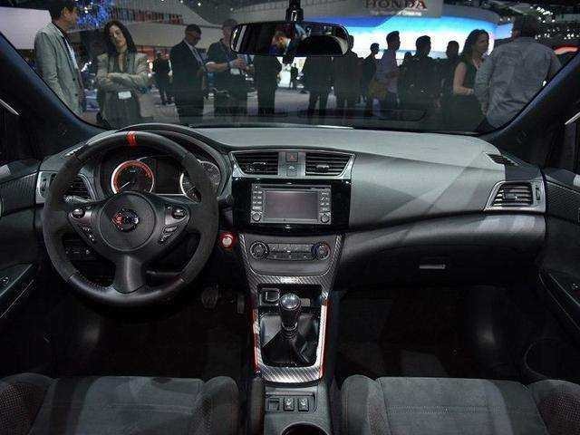 2018款东风日产轩逸1.6多少钱,东风日产轩逸1.6豪华版落地多少钱