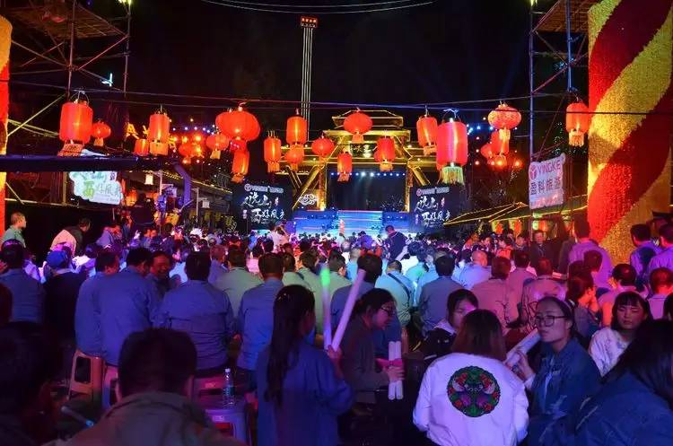 客场战胜中国队却被鼓掌欢呼,主场取胜