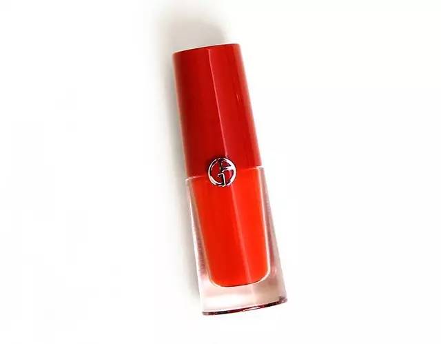 李沁私下的护肤品,李沁水润肌肤