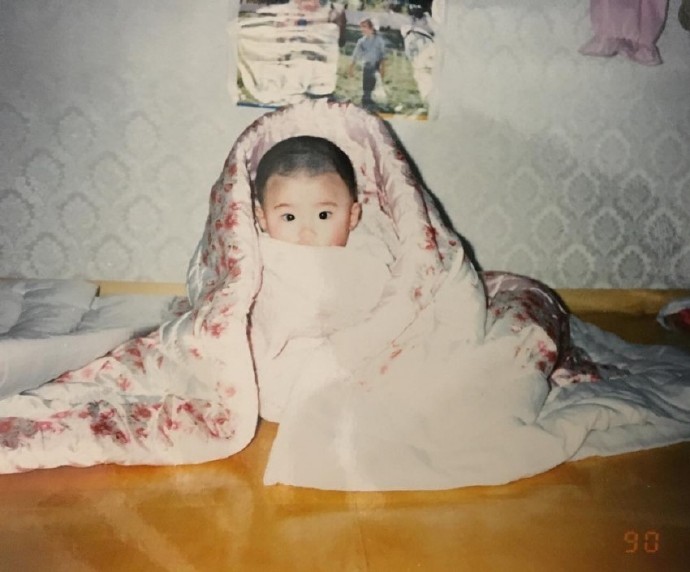 李钟硕小可爱,李钟硕iu童年照