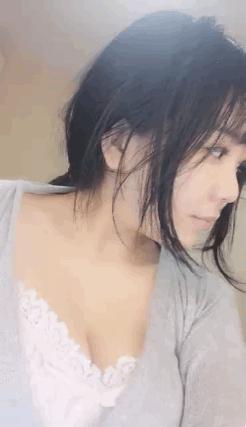 看到这张照片你最先想到的是什么,看到这张照片你最先想到的是谁