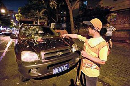 高空抛物该怎么杜绝,高空抛物屡禁不止存在的问题