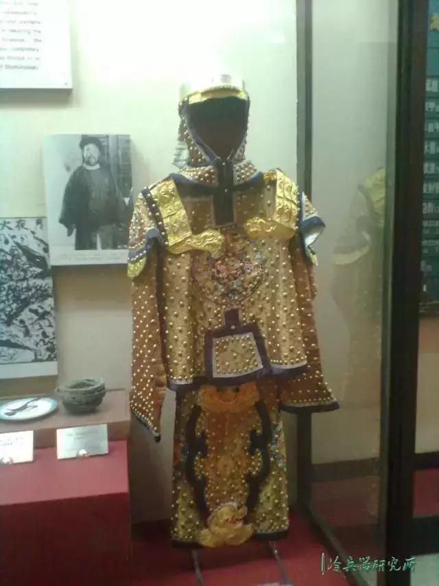 清代甲胄为什么是布的,清代甲胄是什么材质的