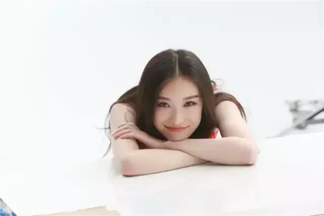 刘涛披荆斩棘口红色号,杨幂显白的口红