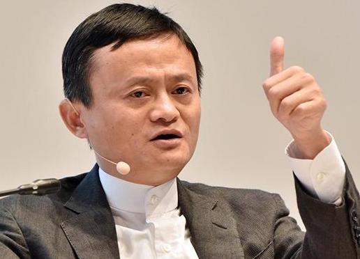 余额宝利率重回4%,银行又睡不着觉了,网友:我们睡得香