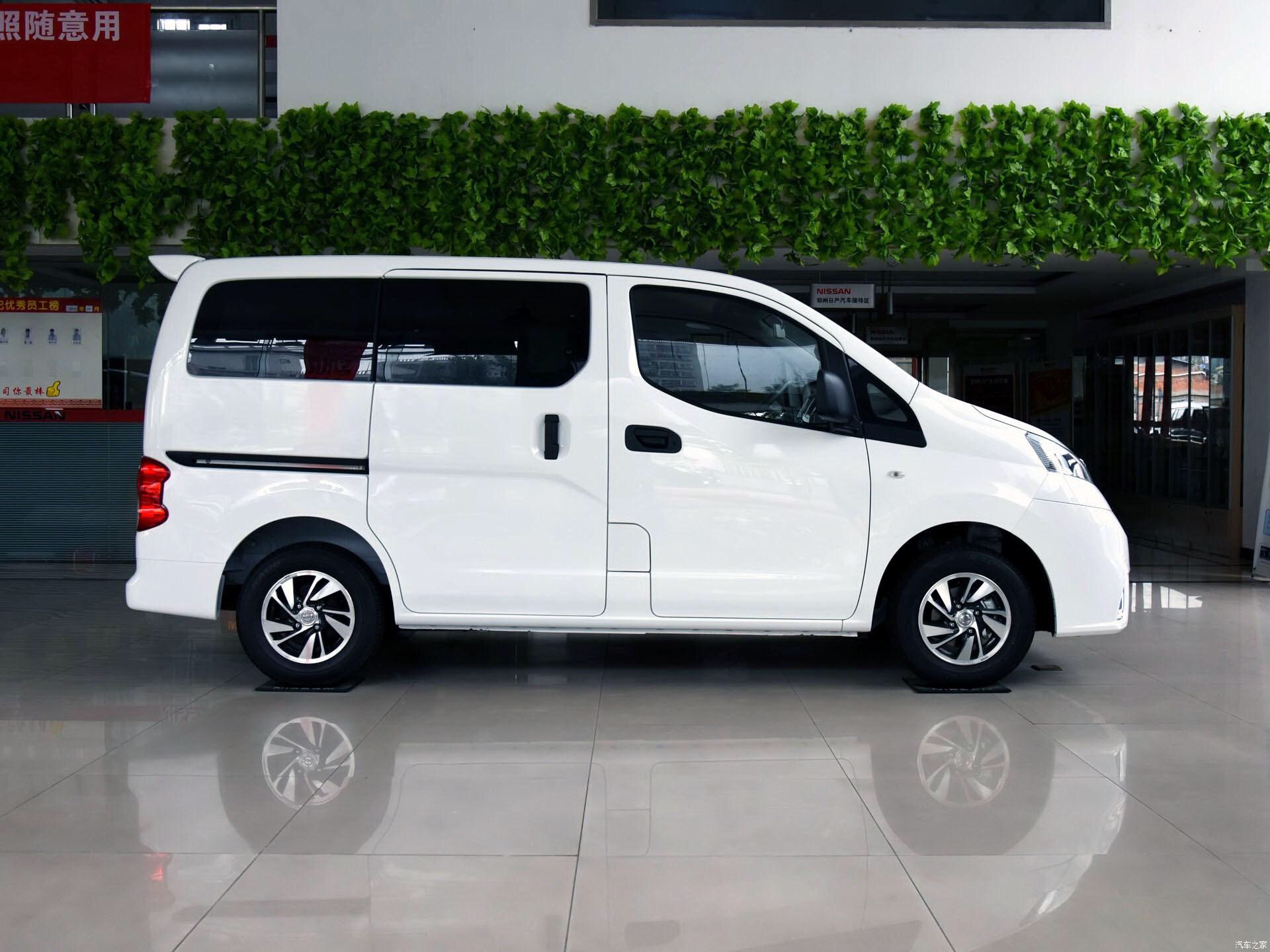 郑州日产nv200驾驶感受,日产面包车nv200试驾