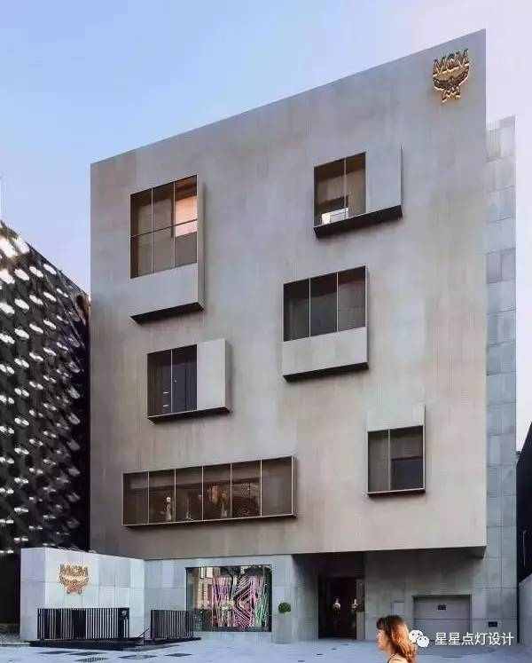 mcm旗舰店购物袋,mcm官方旗舰店包装怎么样