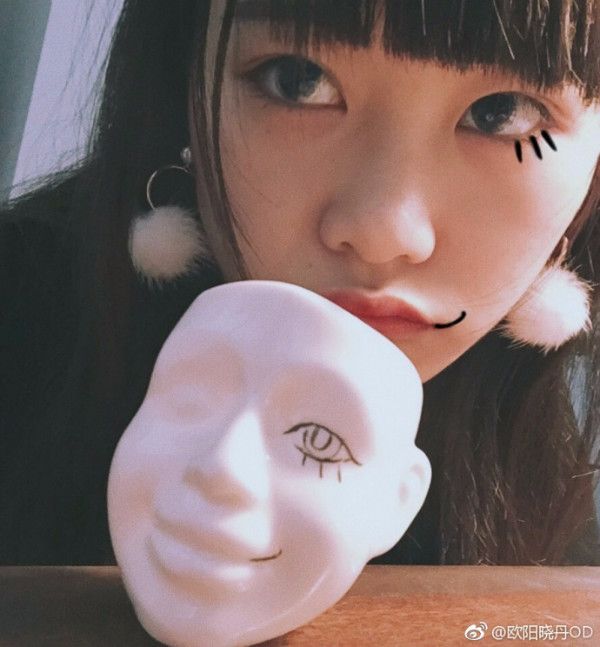 95后最年轻的插画师,90后插画师的画火了简直迷之治愈