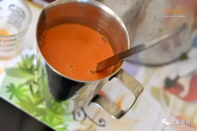 泰国传统茶饮,去泰国不可错过的饮品之泰式奶茶
