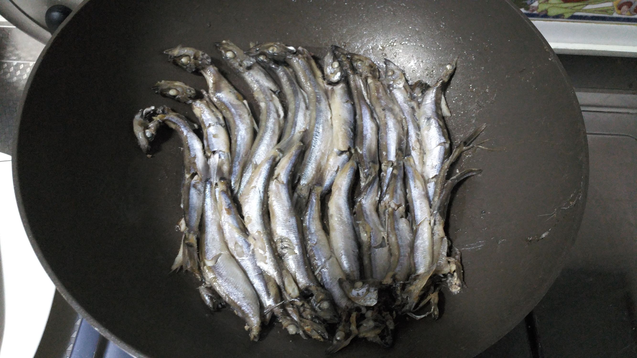 多春鱼怎么有的没有籽,多春鱼为啥一个籽都没有