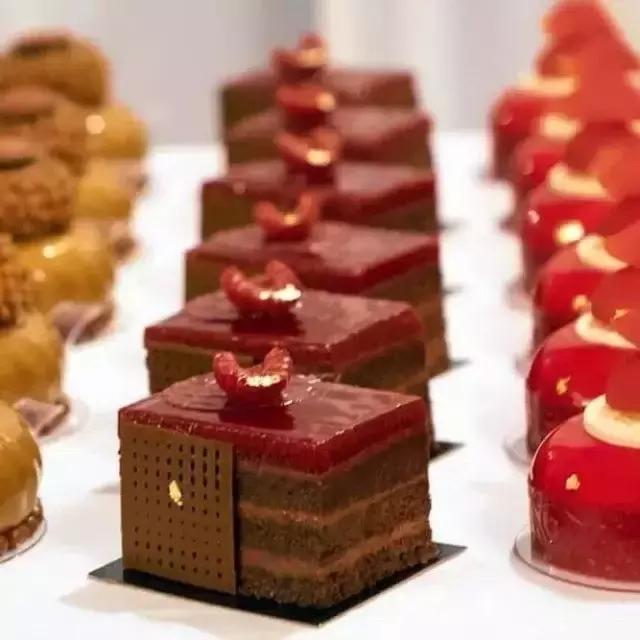 烘焙学院加盟,如何开好一家烘焙店