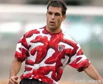 足坛十大国家队球衣,本赛季足坛最帅球衣