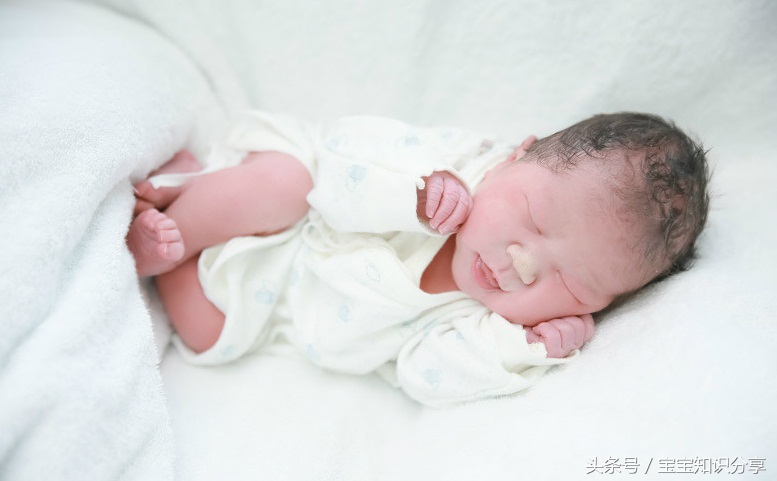 剖腹产七斤女孩,剖宫产7斤女孩