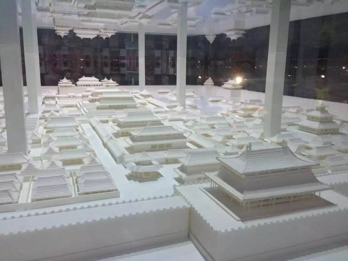 51假期带孩子去迪士尼乐园玩,比迪士尼更好玩的地方是哪里