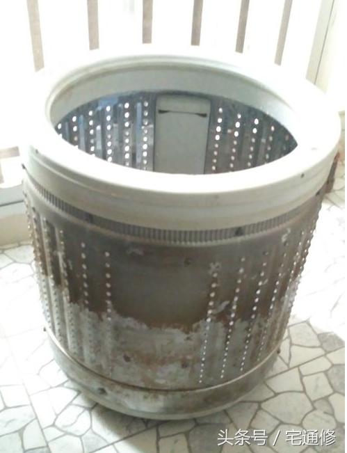 洗衣机有异物掉进去会不会有异响,洗衣机外桶掉进异物怎么办