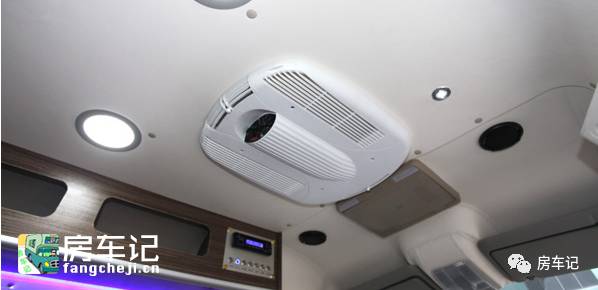 德兴东风御风短轴房车配置表,最便宜的大通短轴自动挡房车