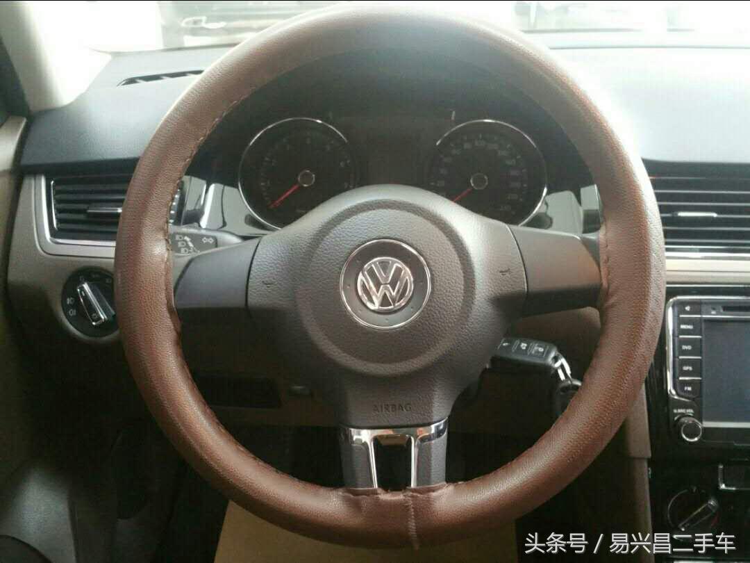 13万的宝来两年后能卖多少钱,2011大众宝来手动挡二手车多少钱