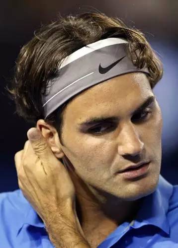 费德勒球衣演变,费德勒发型