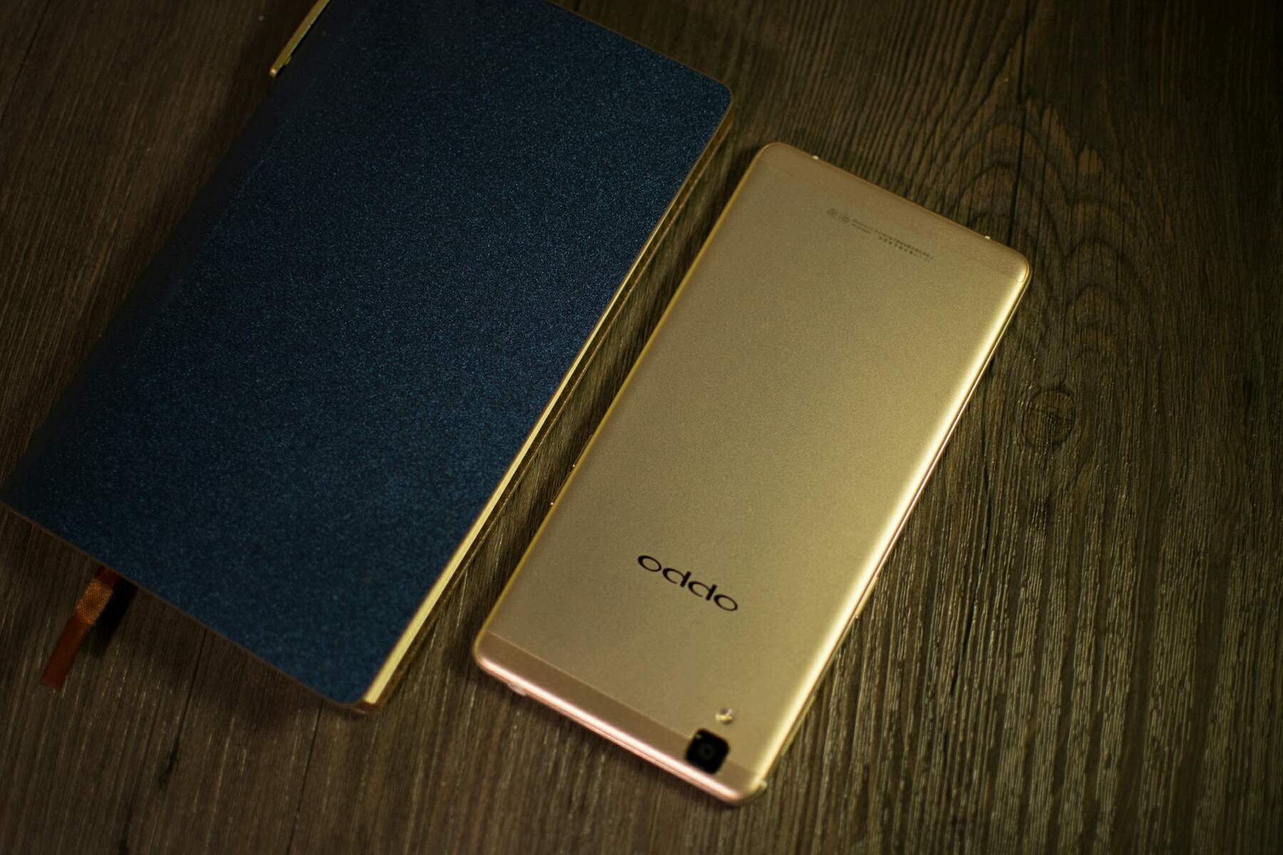 oppor7是真的可以充电五分钟吗,oppor7待机耗电