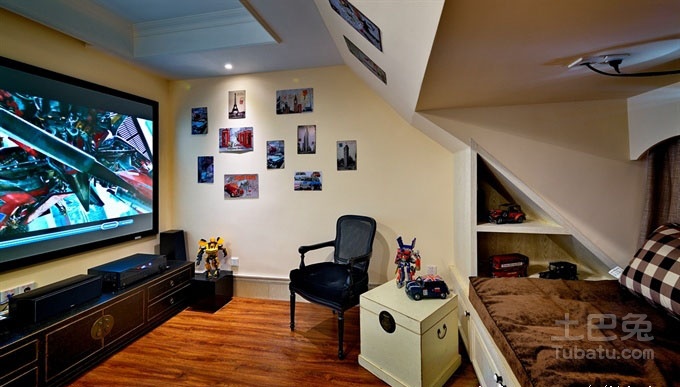 家庭多功能娱乐区,家庭式娱乐会所地址