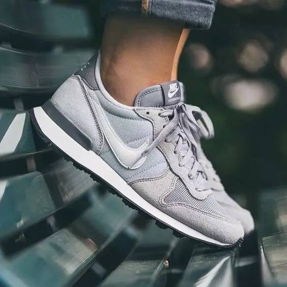 几百块的鞋又好看又舒服,几百块学生鞋