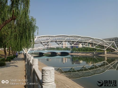 金立s10四摄价格,金立s10的手机测评