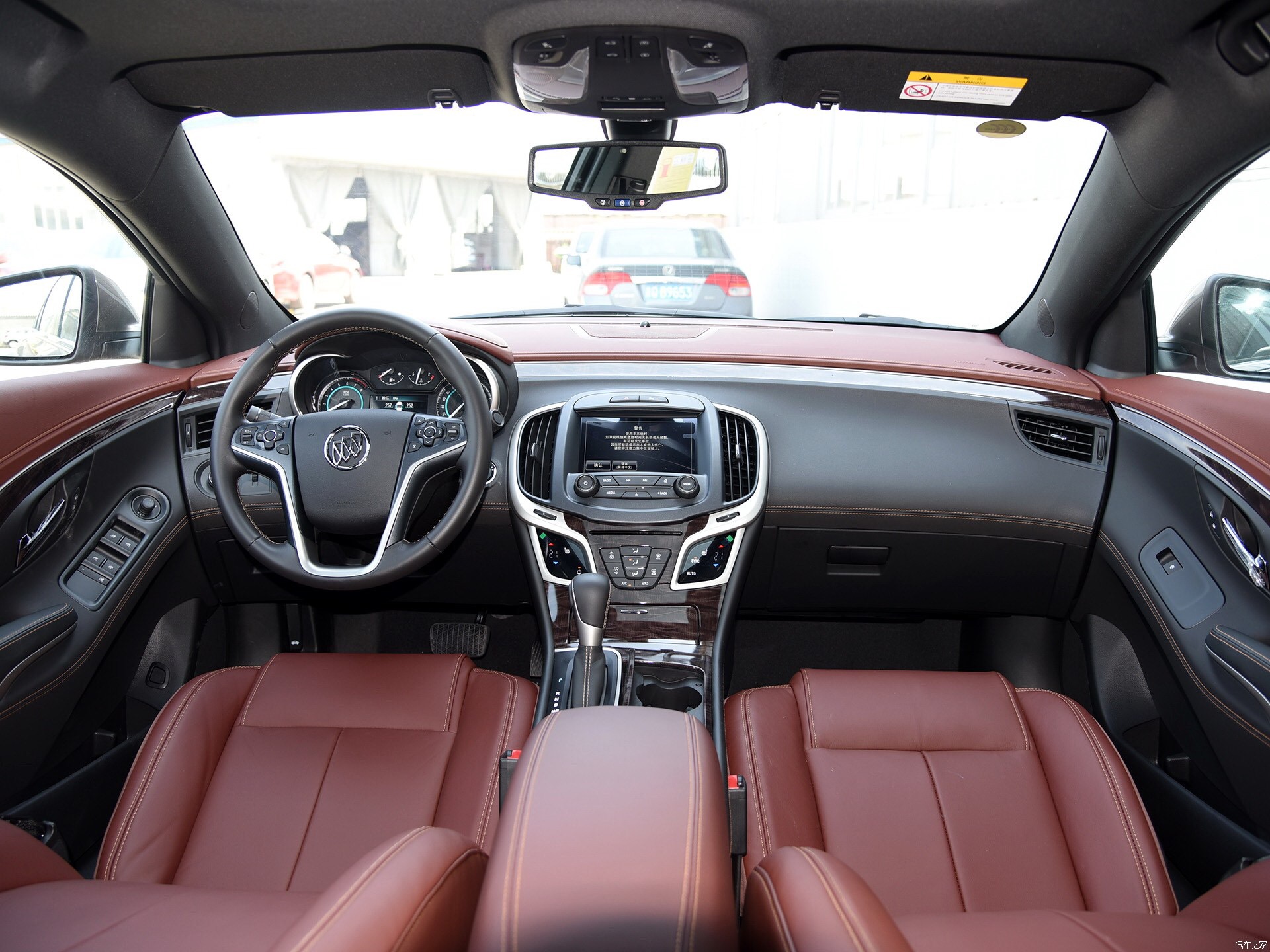 耗资18亿,耗资30万打造跑车希望量产